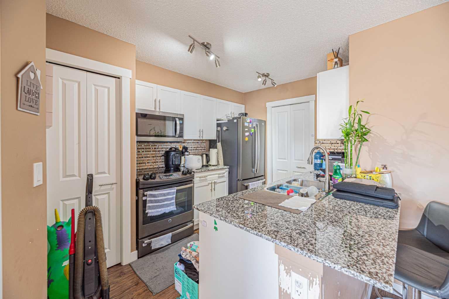 407, 10 Kincora Glen Park NW