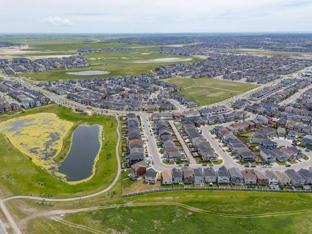205 Cityscape Gardens NE