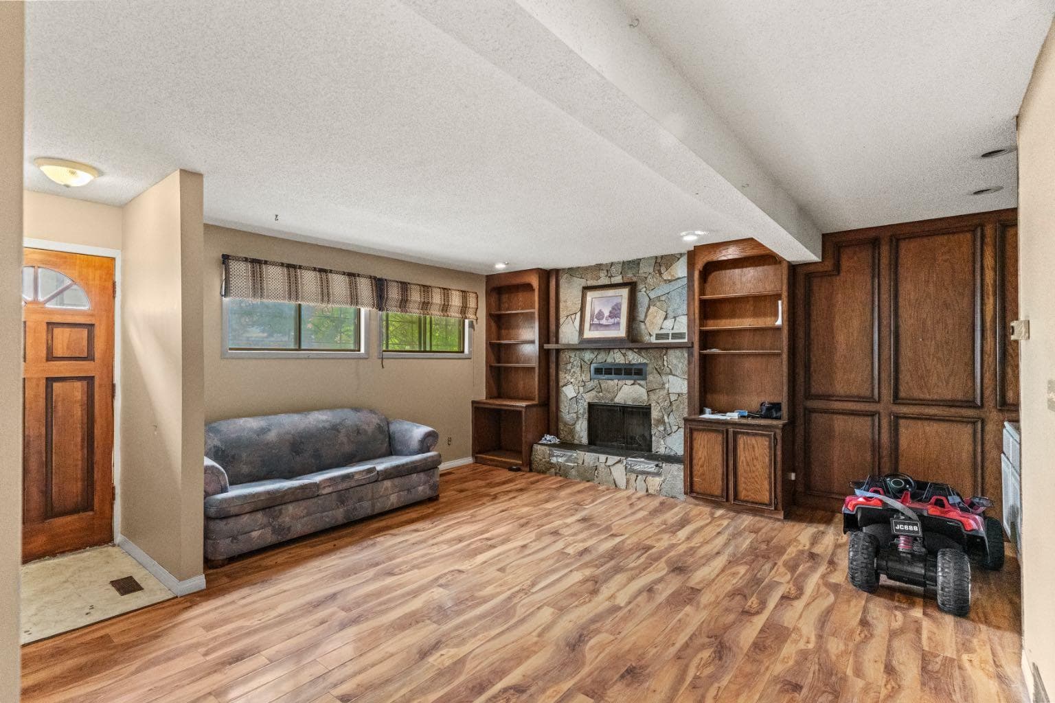 72 Templeson Way NE
