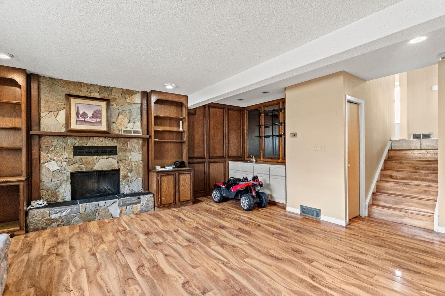 72 Templeson Way NE