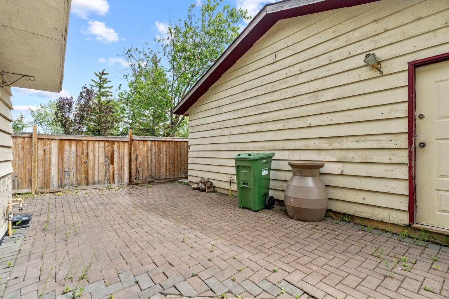 72 Templeson Way NE