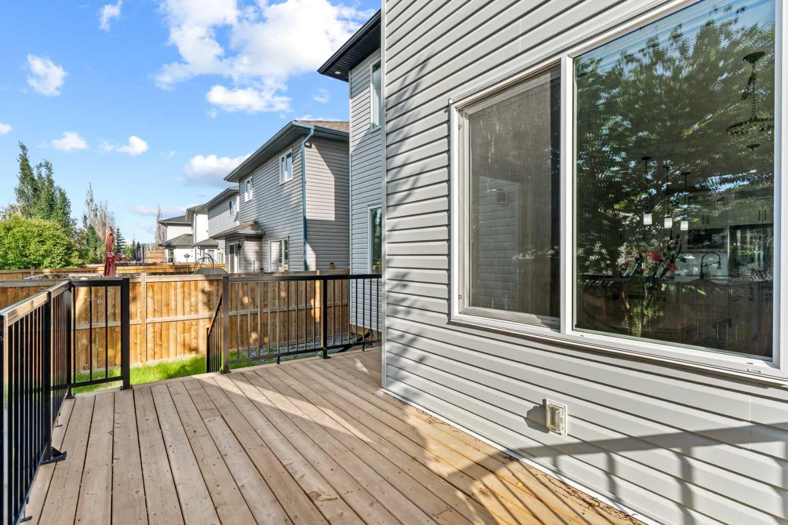 136 Douglas Ridge Green SE