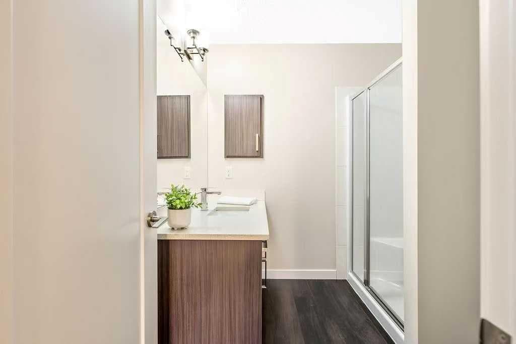 216, 10 Westpark Link SW
