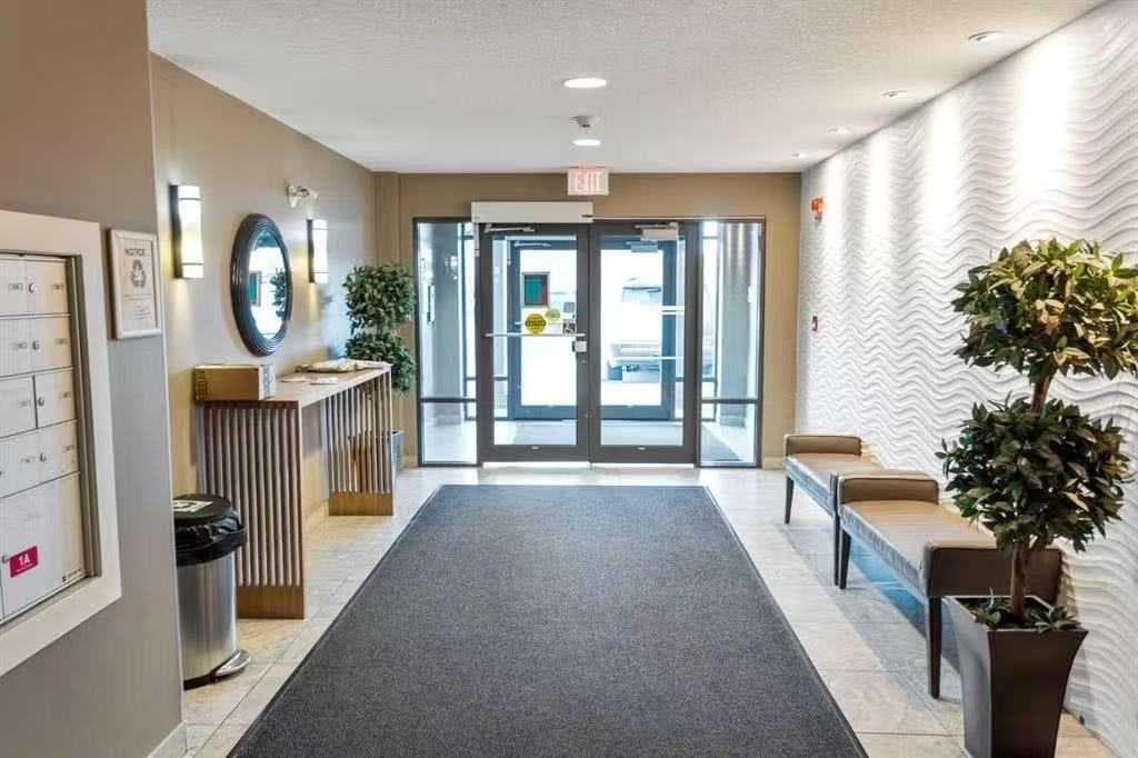 216, 10 Westpark Link SW