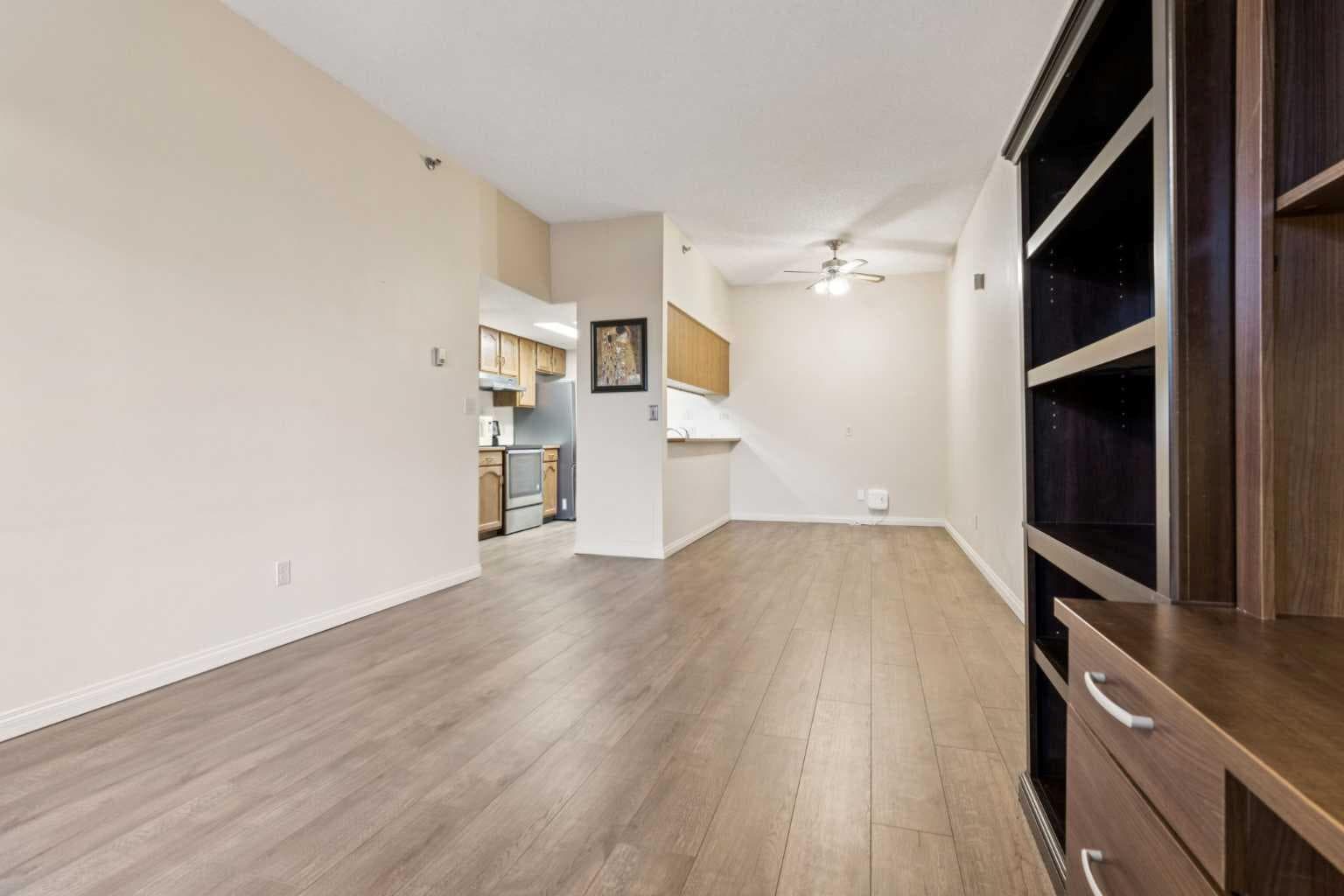 103, 2011 University Drive NW