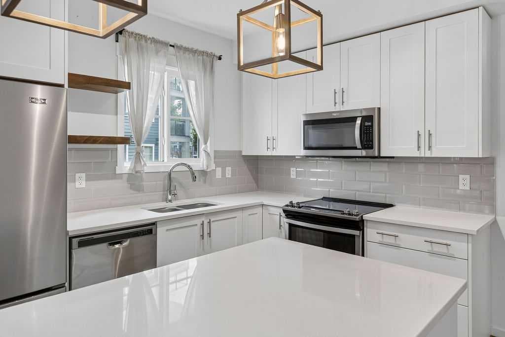 1104, 298 Sage Meadows Park NW