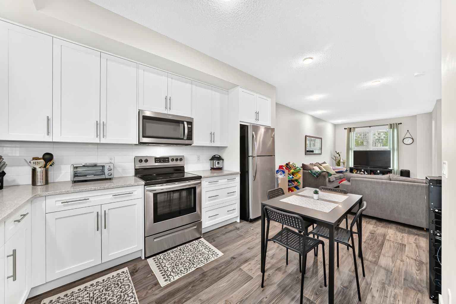 112 Carrington Boulevard NW