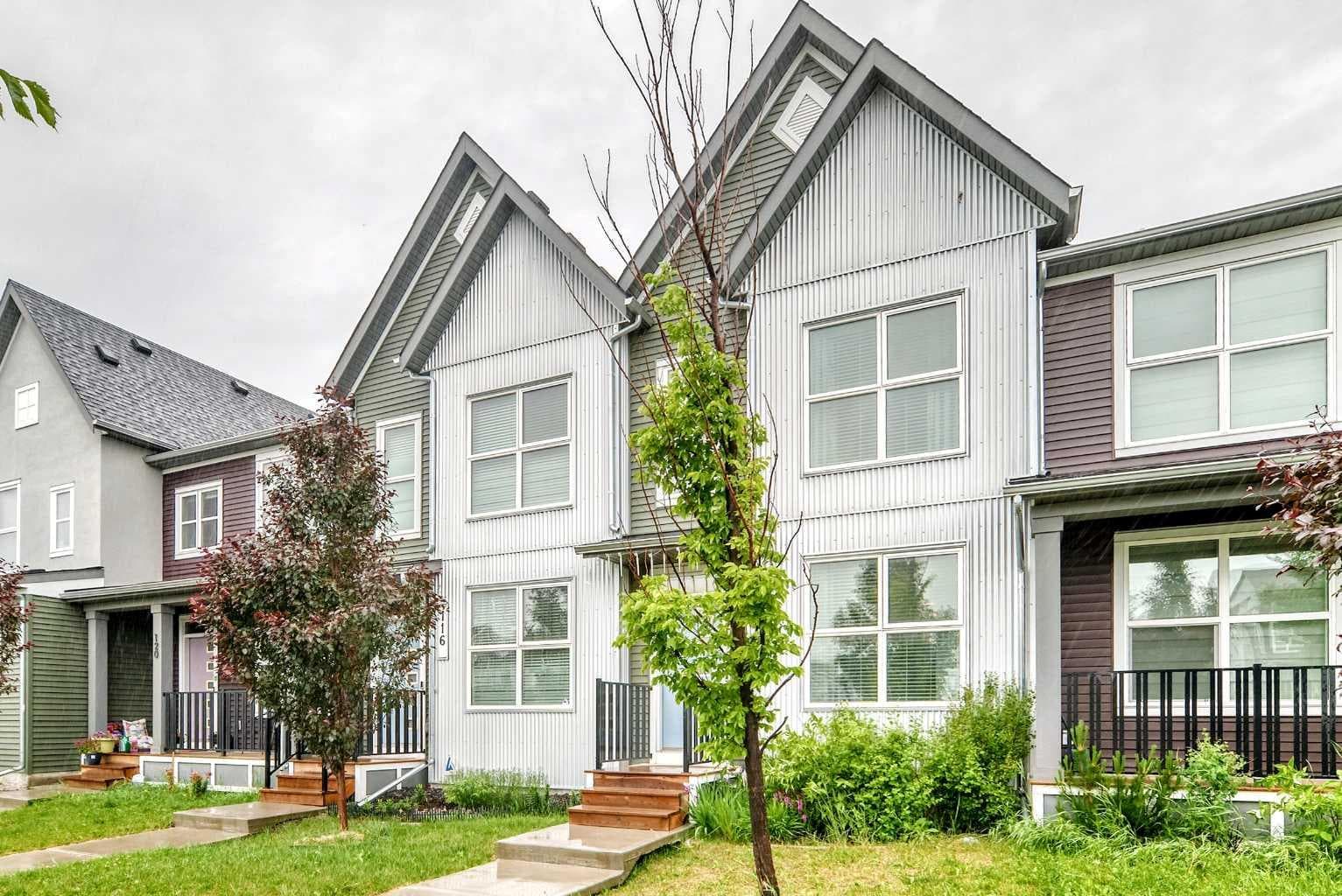 112 Carrington Boulevard NW