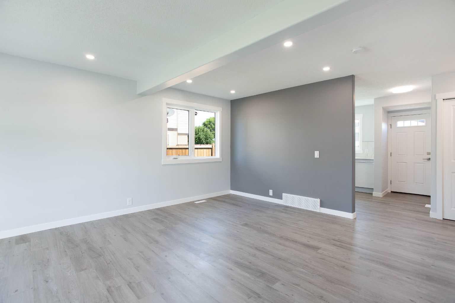68 Abergale Way NE