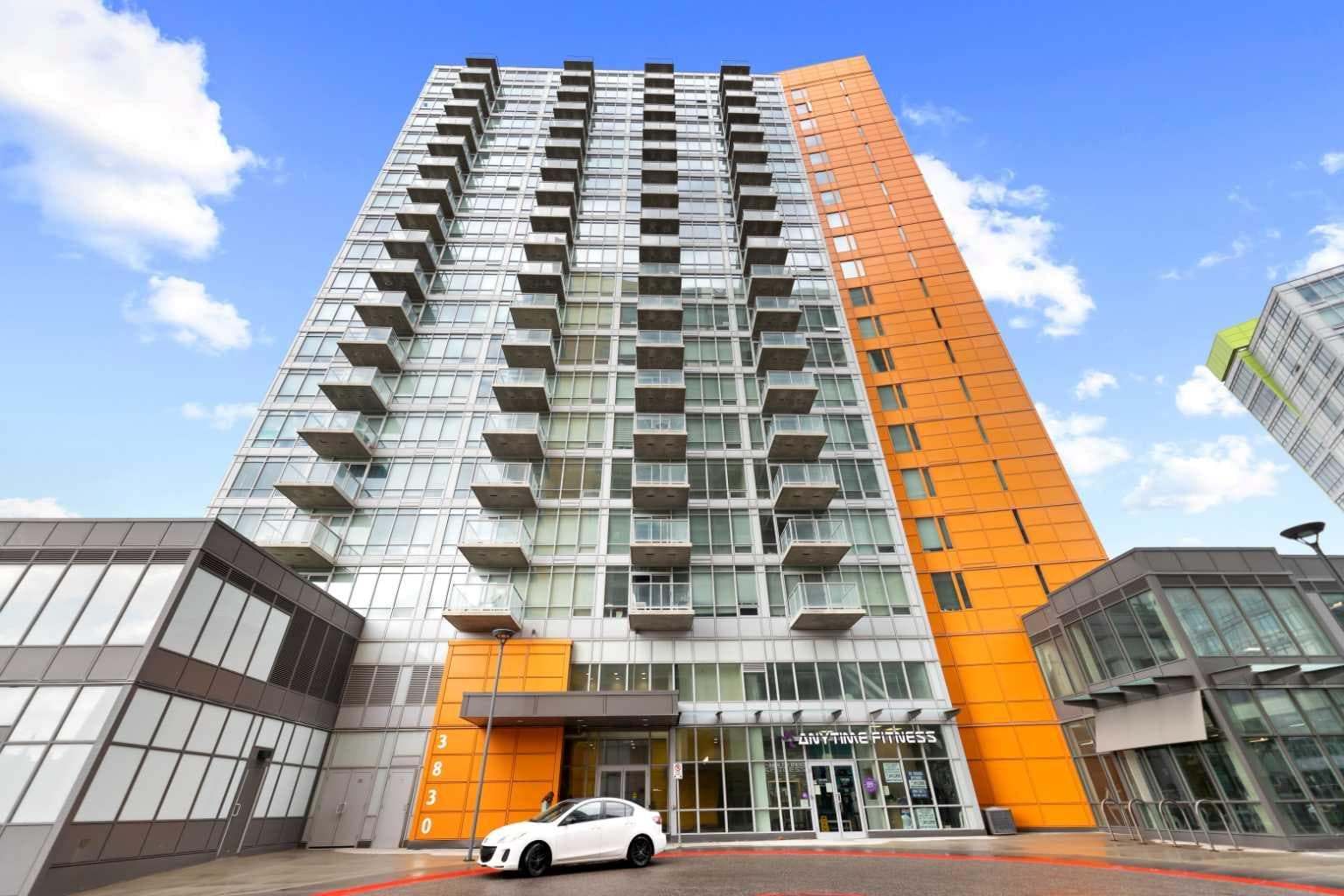 211, 3830 Brentwood Road NW
