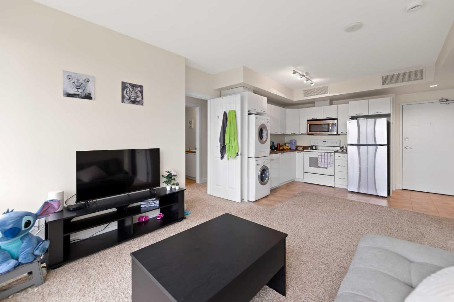 211, 3830 Brentwood Road NW