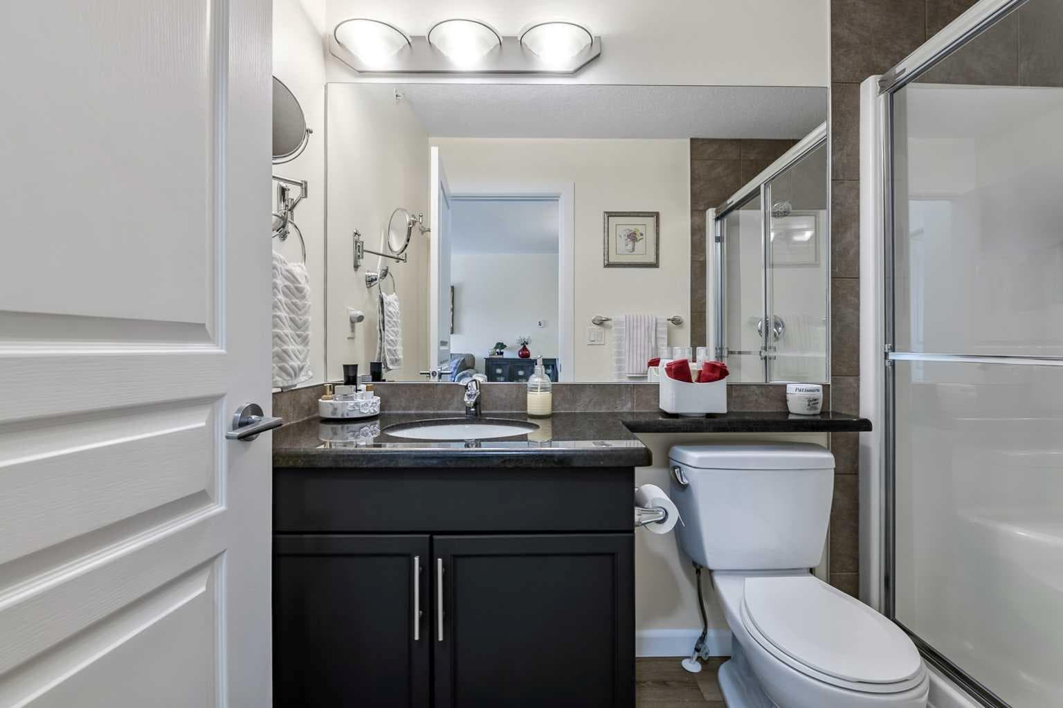 333, 52 Cranfield Link SE