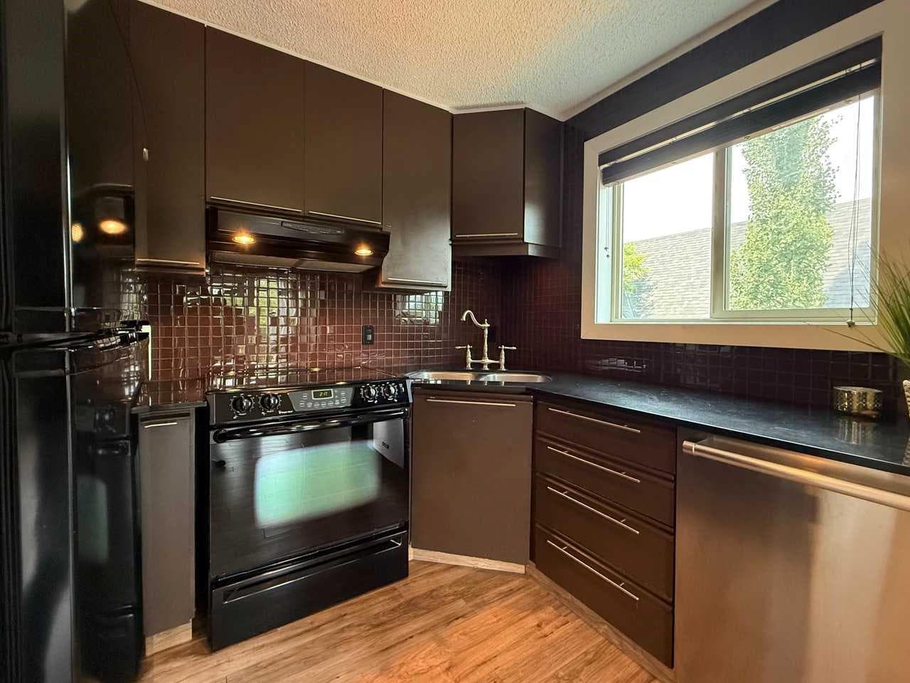 314, 808 Royal Avenue SW