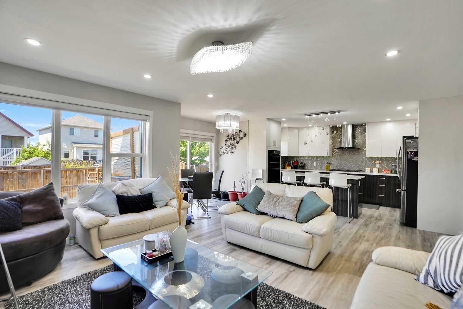 91 Copperstone Gate SE