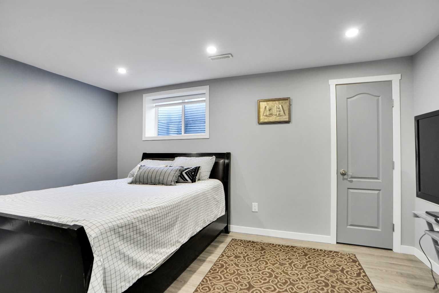 91 Copperstone Gate SE