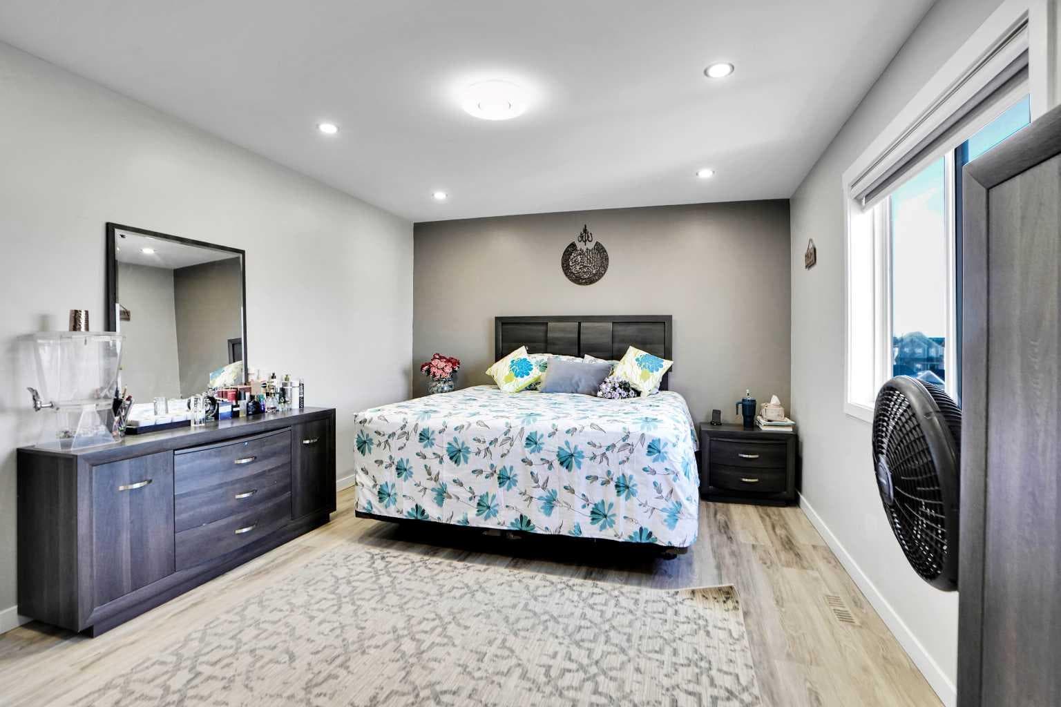 91 Copperstone Gate SE
