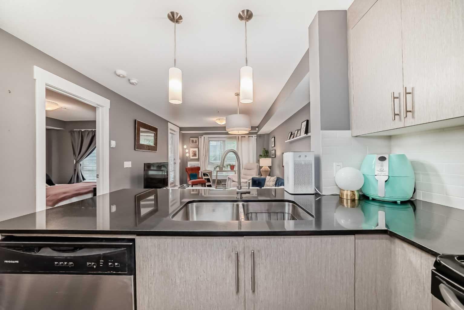 2101, 240 Skyview Ranch Road NE