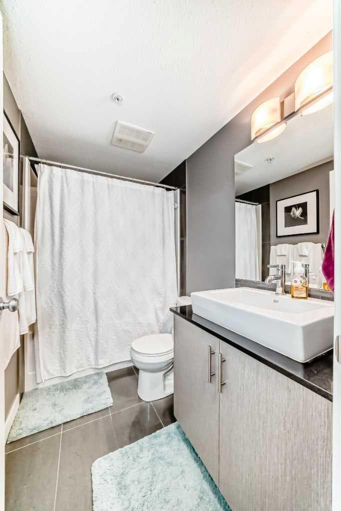 2101, 240 Skyview Ranch Road NE