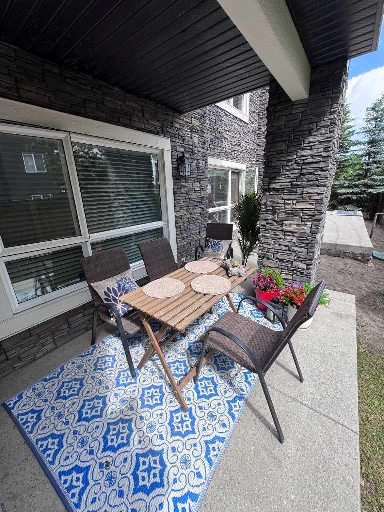 2101, 240 Skyview Ranch Road NE