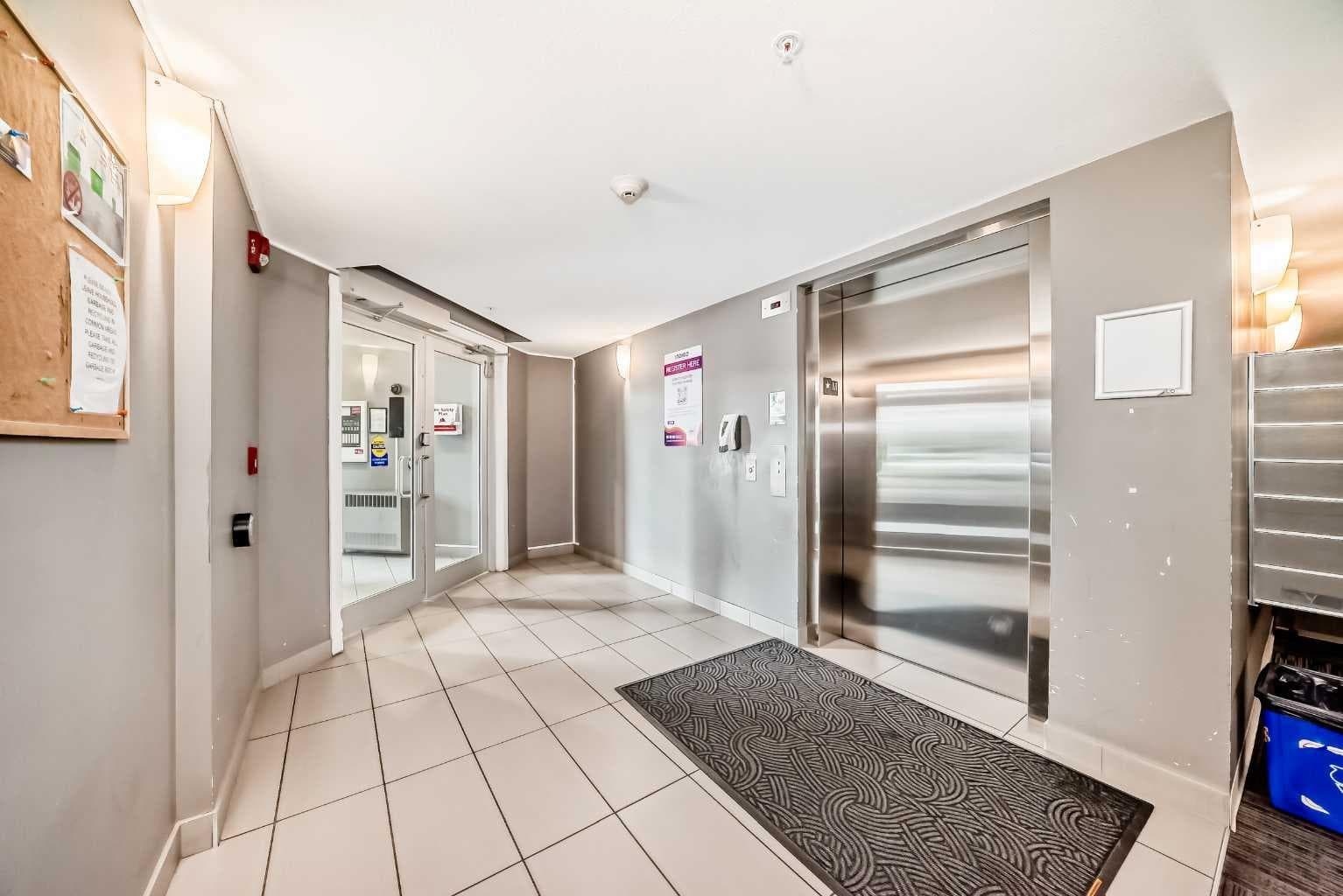 2101, 240 Skyview Ranch Road NE