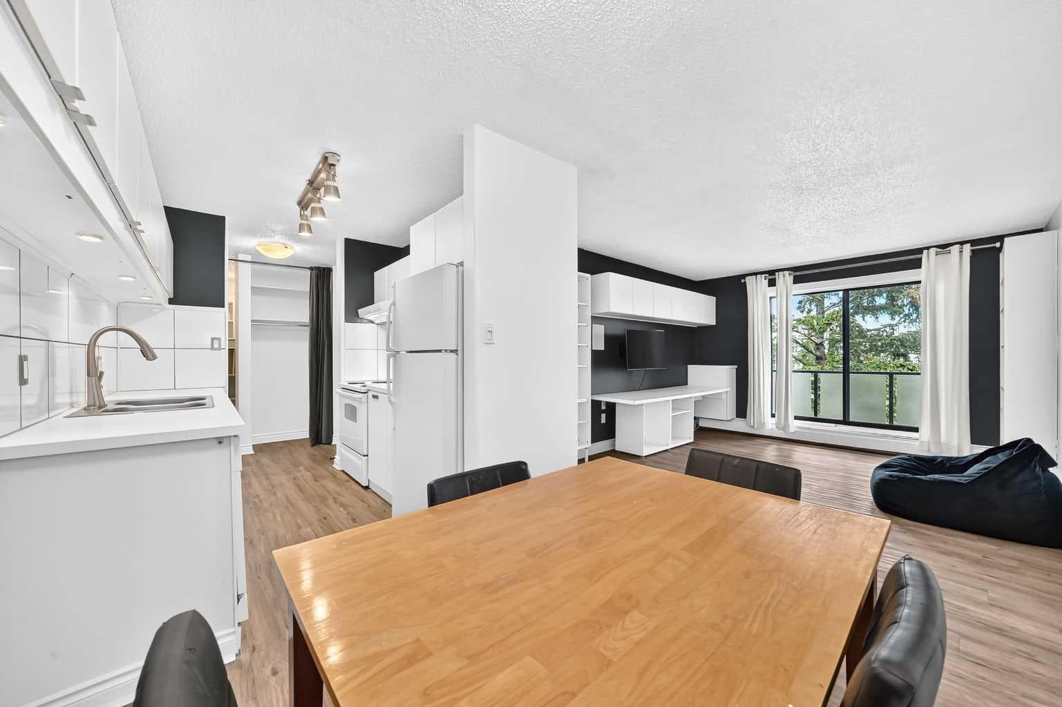 2303, 3115 51 Street SW