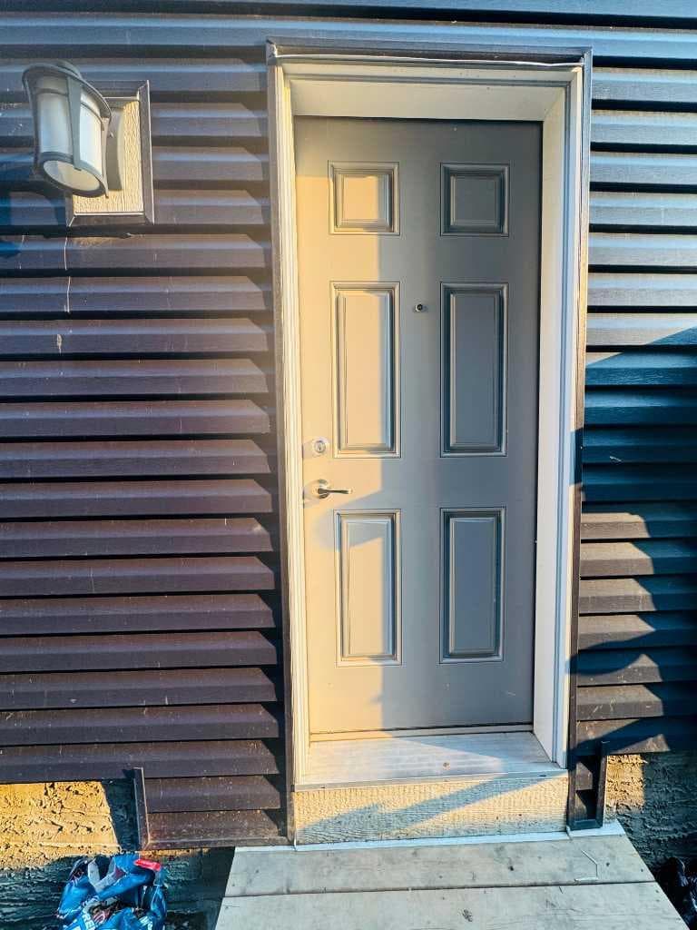 55 Corner Meadows Villas NE
