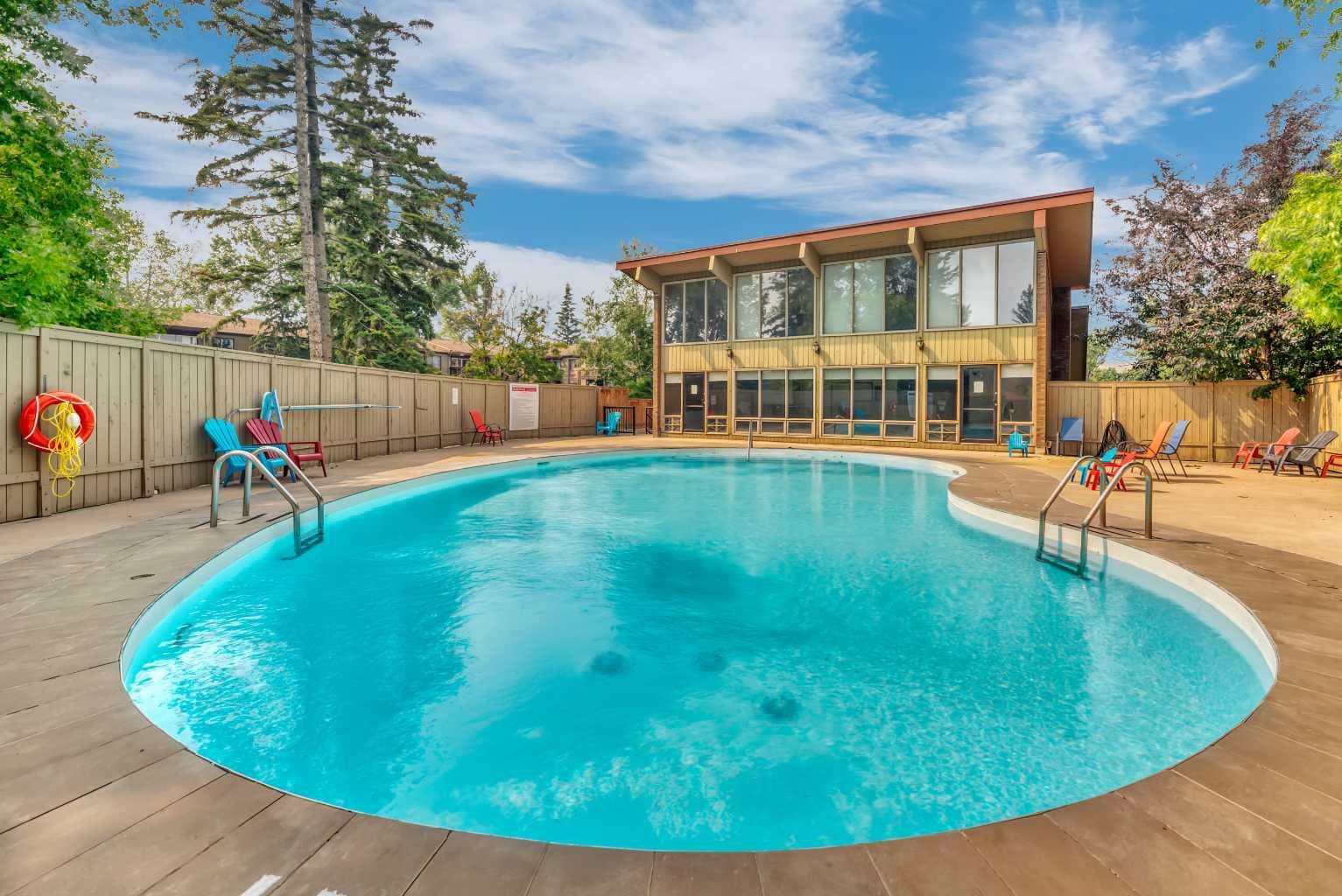 809, 8948 Elbow Drive SW