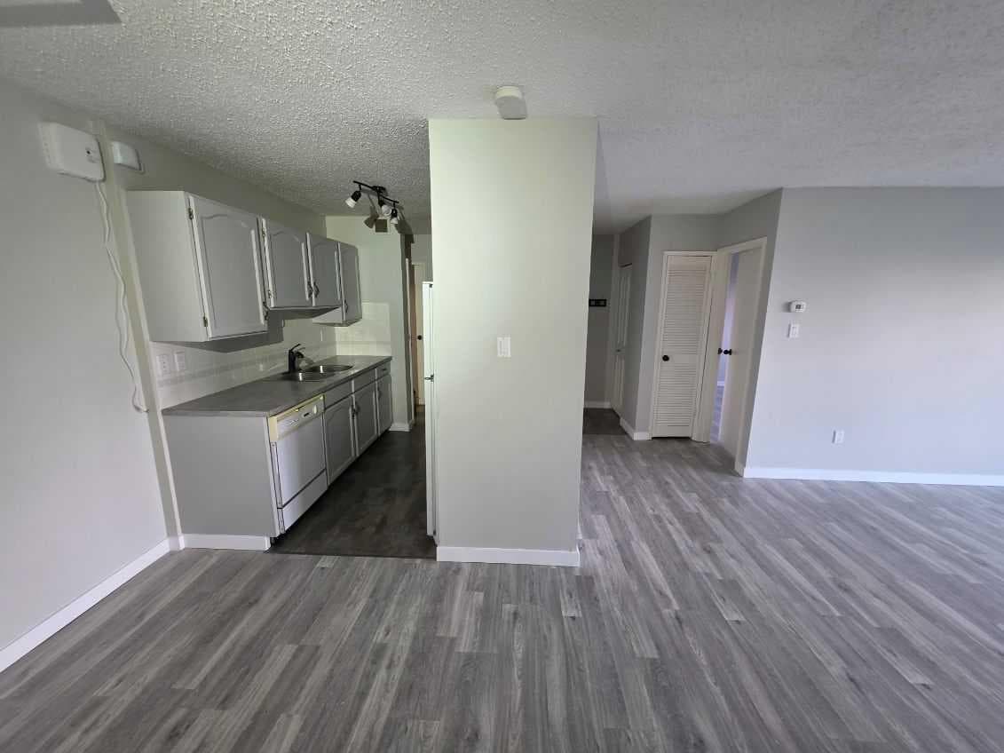 809, 8948 Elbow Drive SW