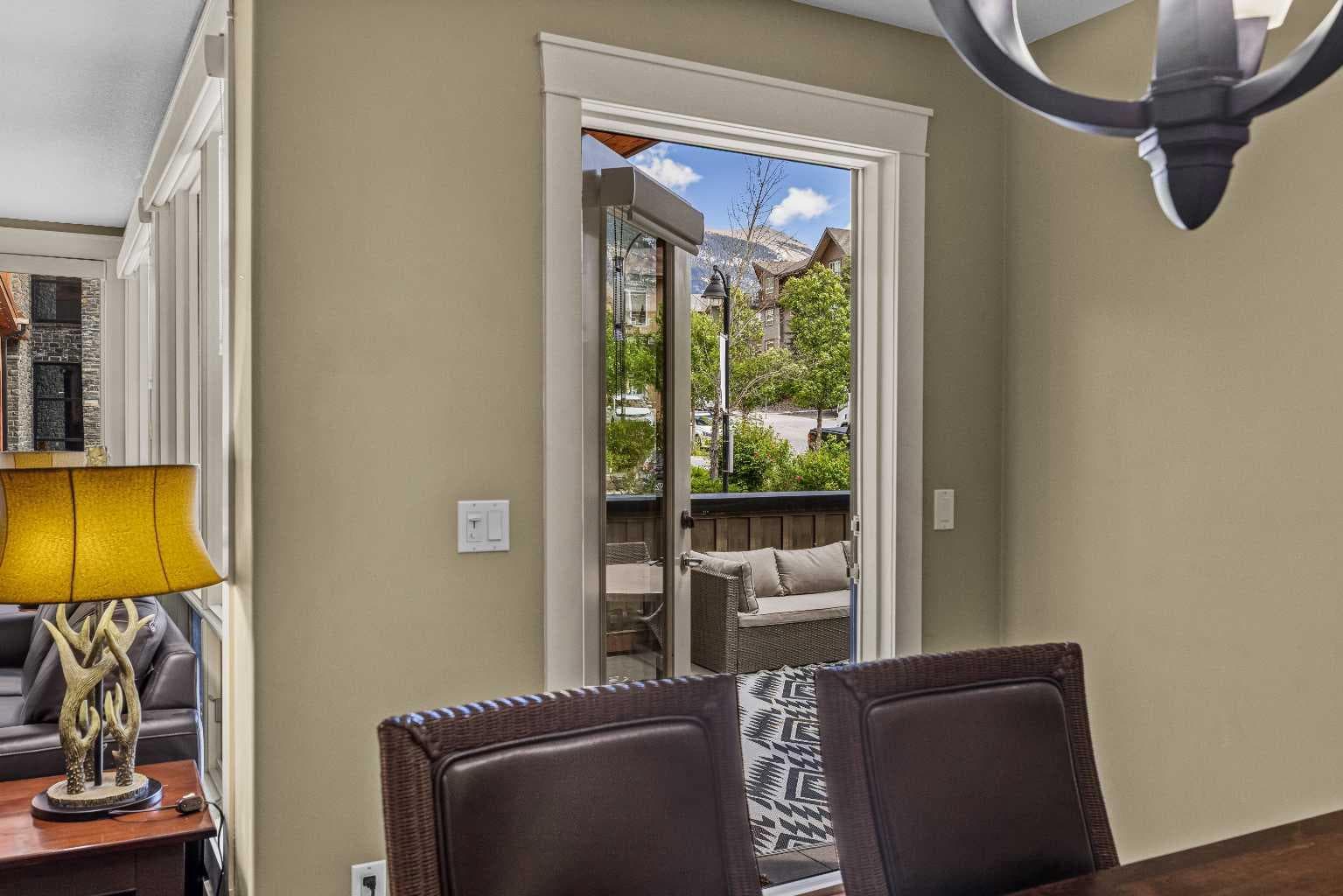 103, 191 Kananaskis Way 