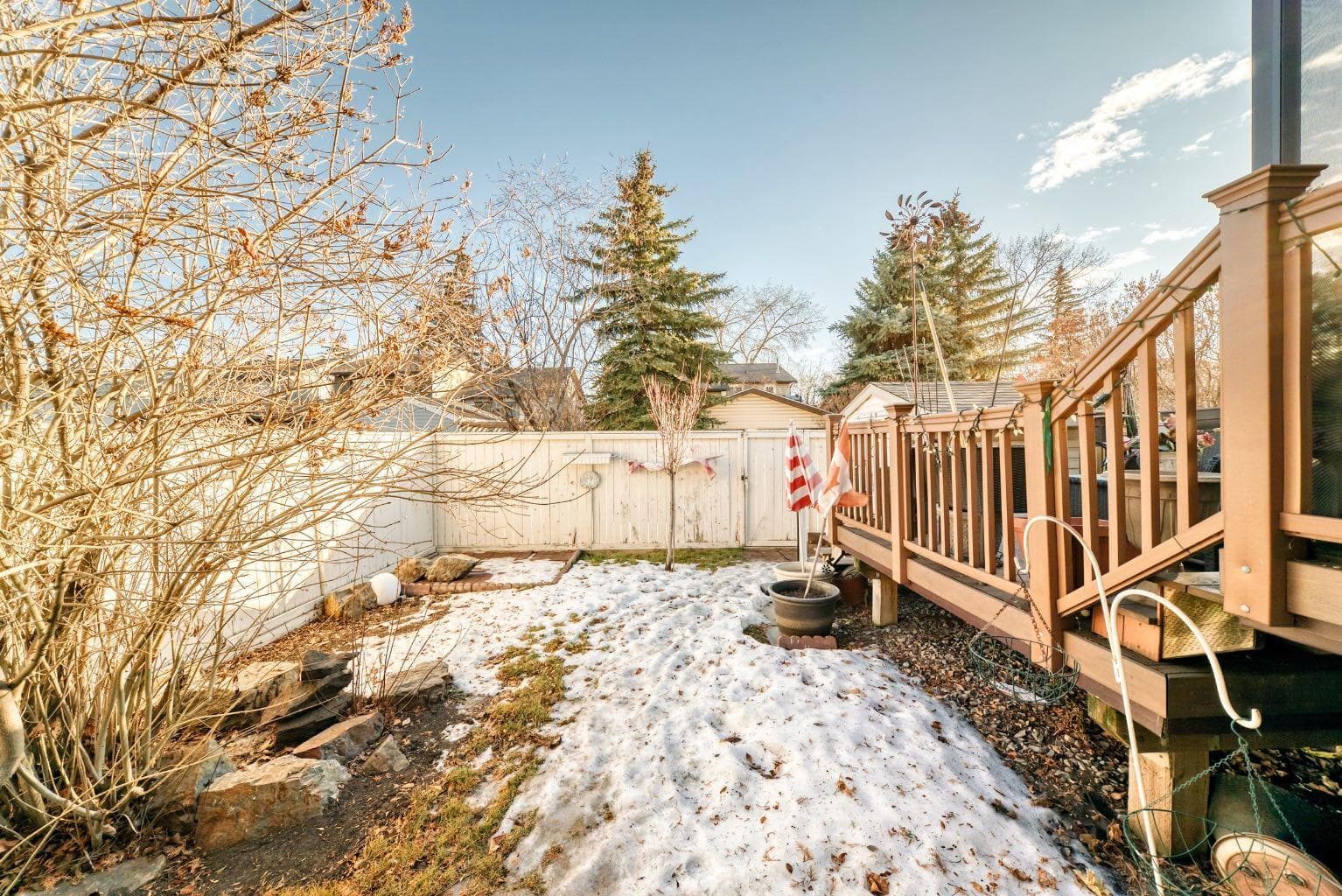 274 Templeview Way NE