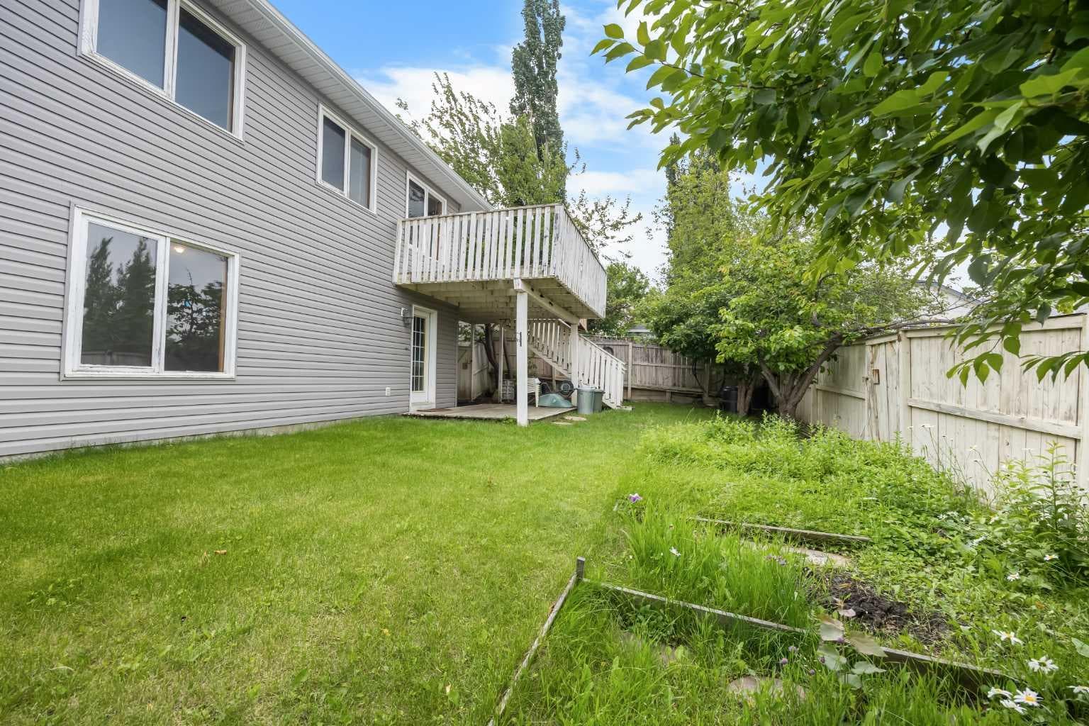 28 Harvest Oak Drive NE