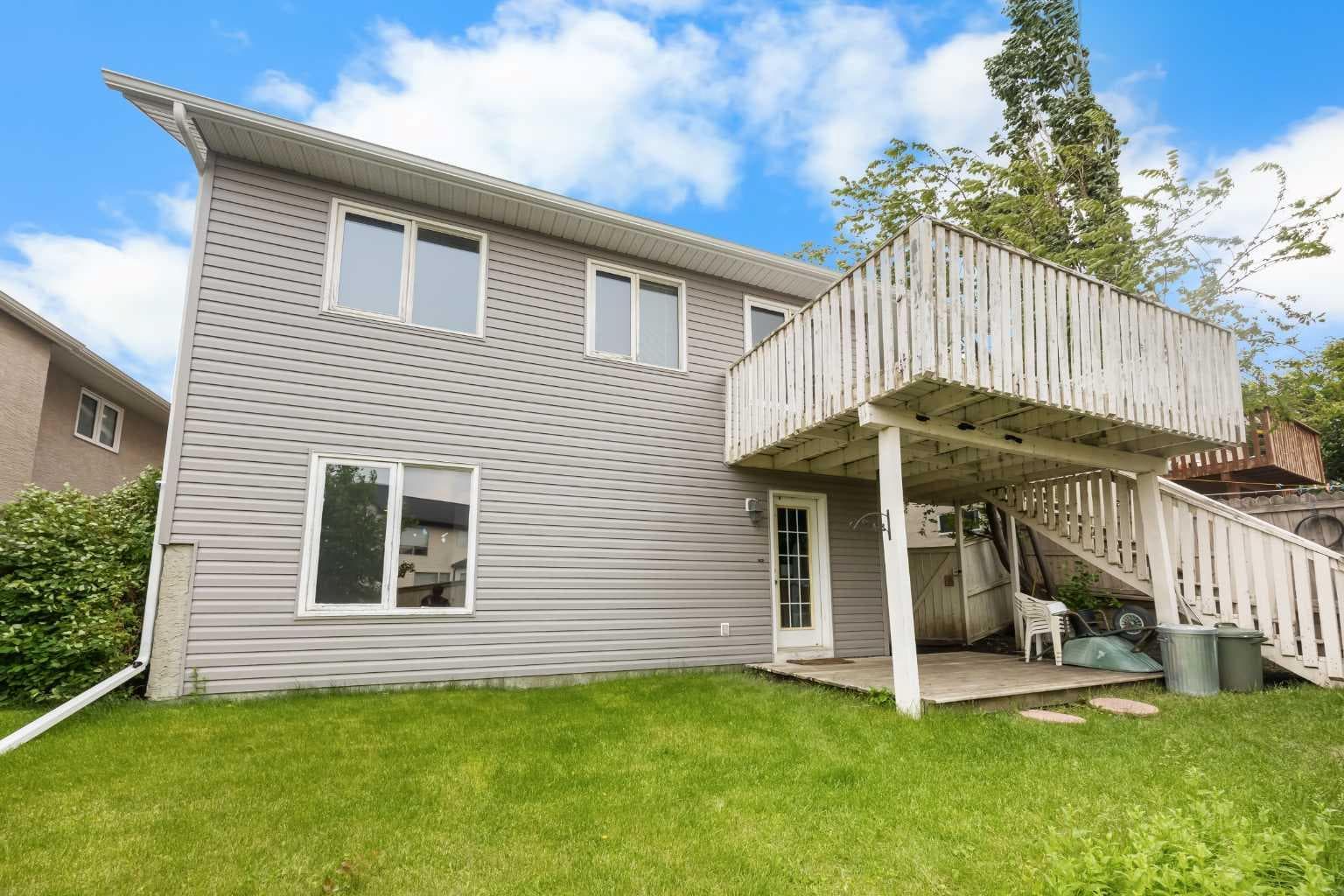 28 Harvest Oak Drive NE