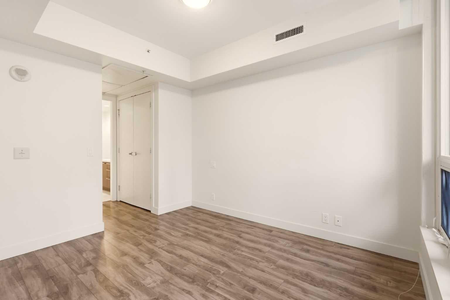 544, 222 Riverfront Avenue SW