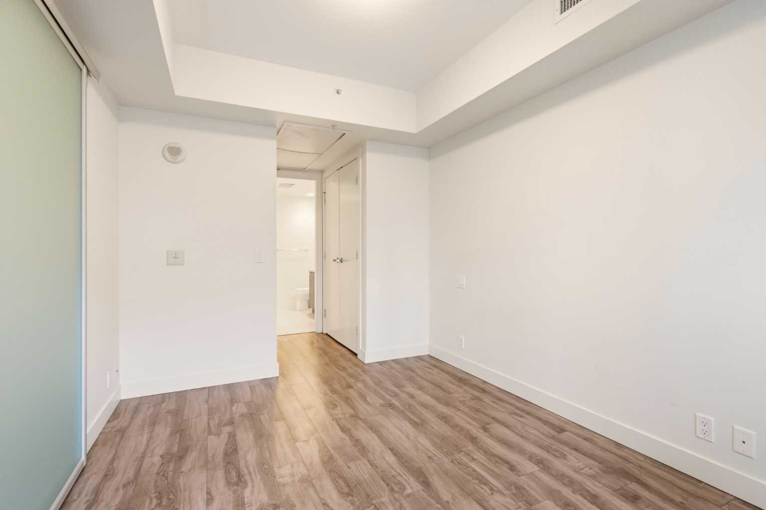 544, 222 Riverfront Avenue SW