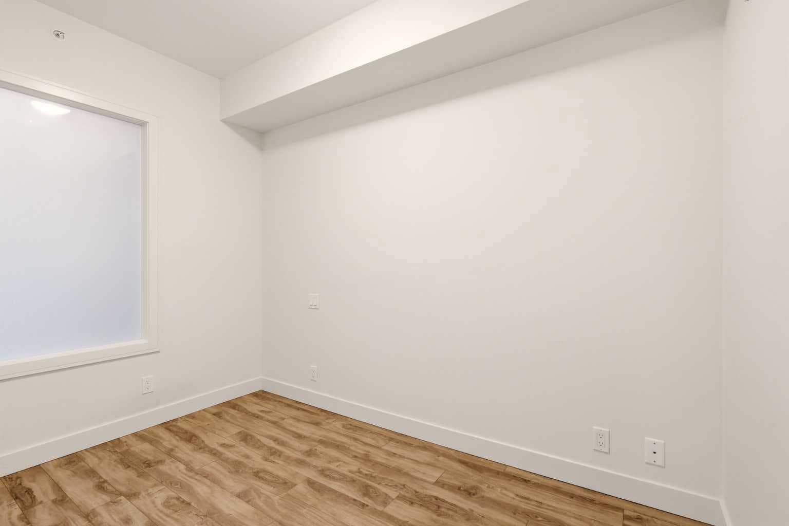 544, 222 Riverfront Avenue SW