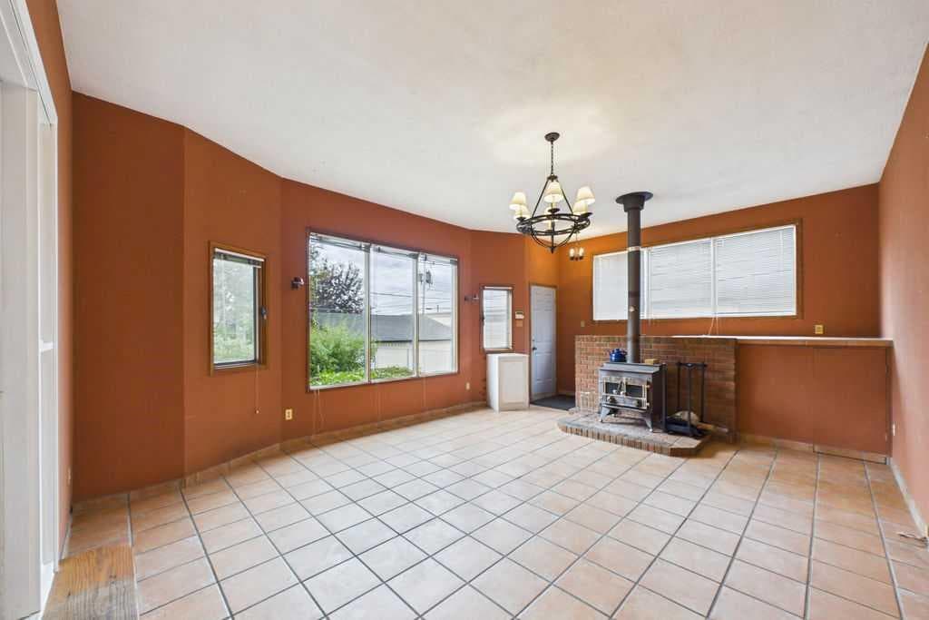 28 Franklin Drive SE