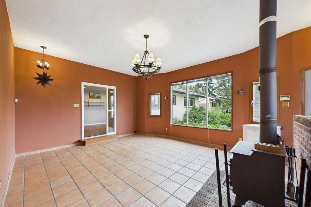 28 Franklin Drive SE