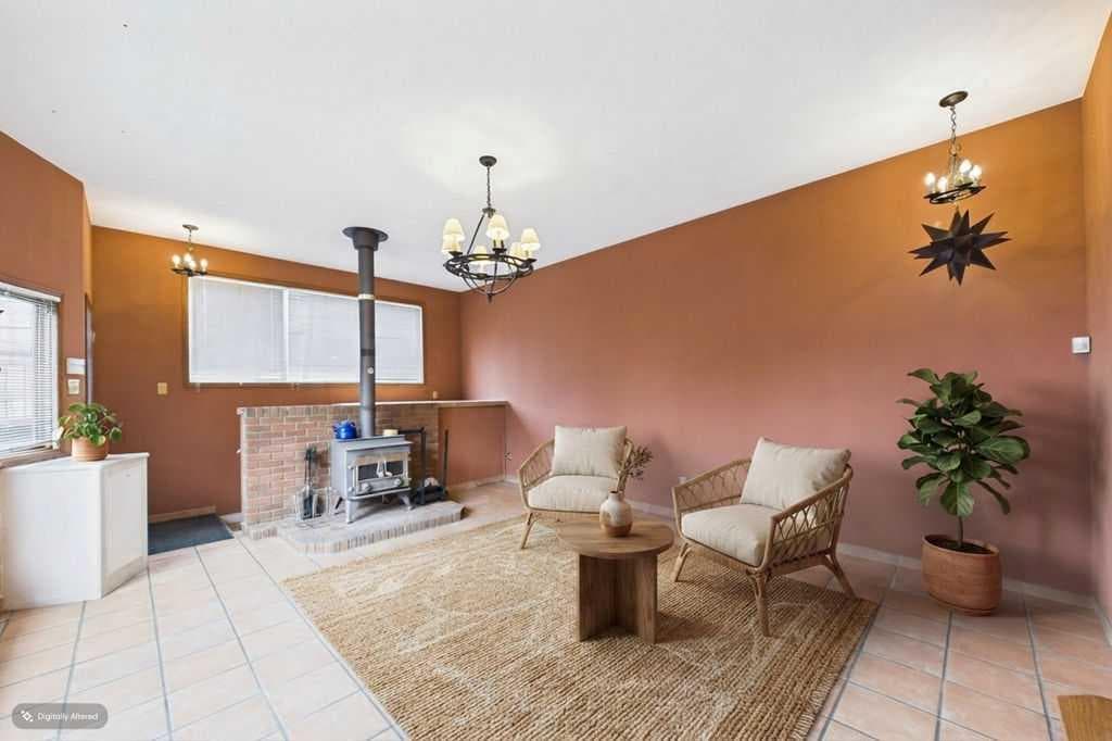 28 Franklin Drive SE