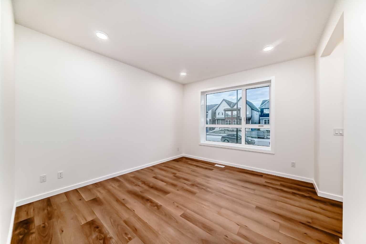 12 Savanna Place NE