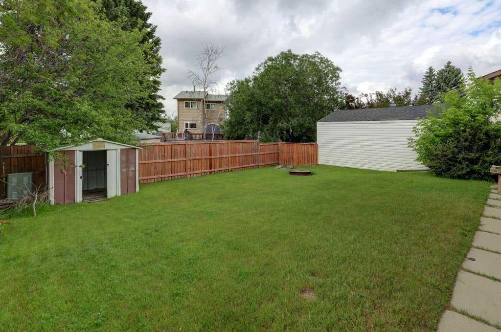 376 Whitlock Way NE