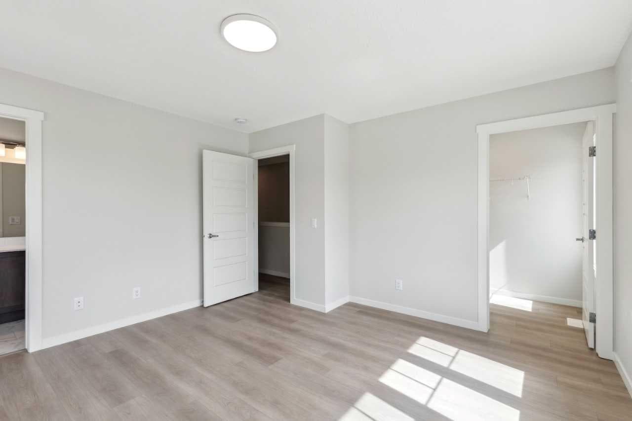 101, 63 Belmont Passage SW
