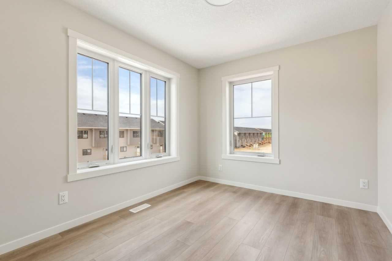 101, 63 Belmont Passage SW