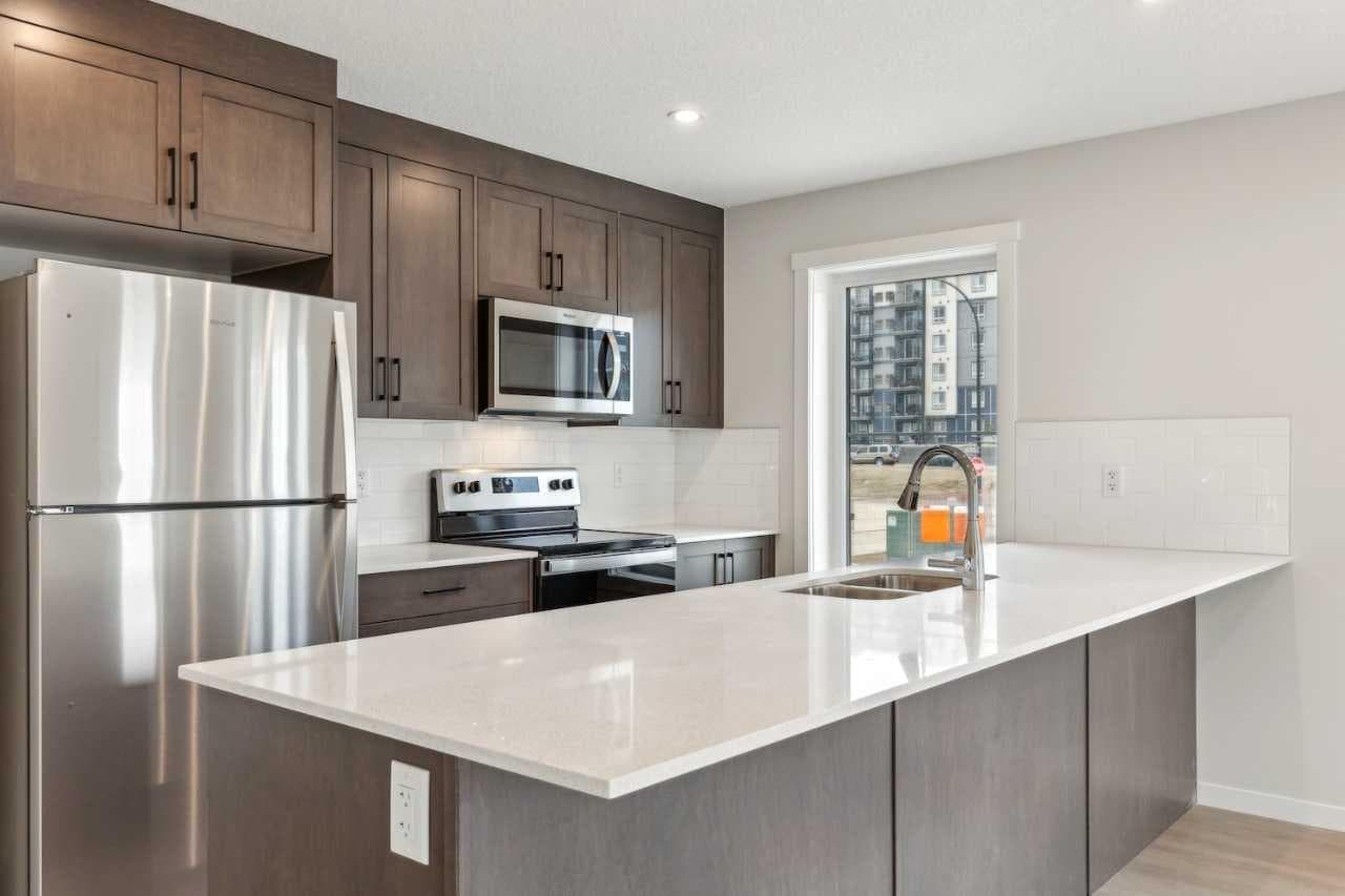101, 63 Belmont Passage SW
