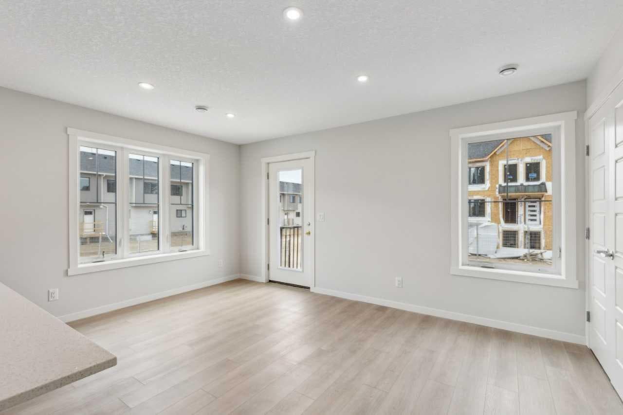 101, 63 Belmont Passage SW