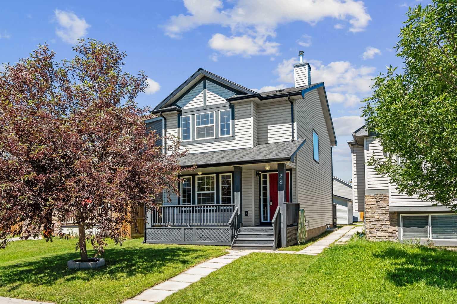 28 Saddlebrook Gardens NE