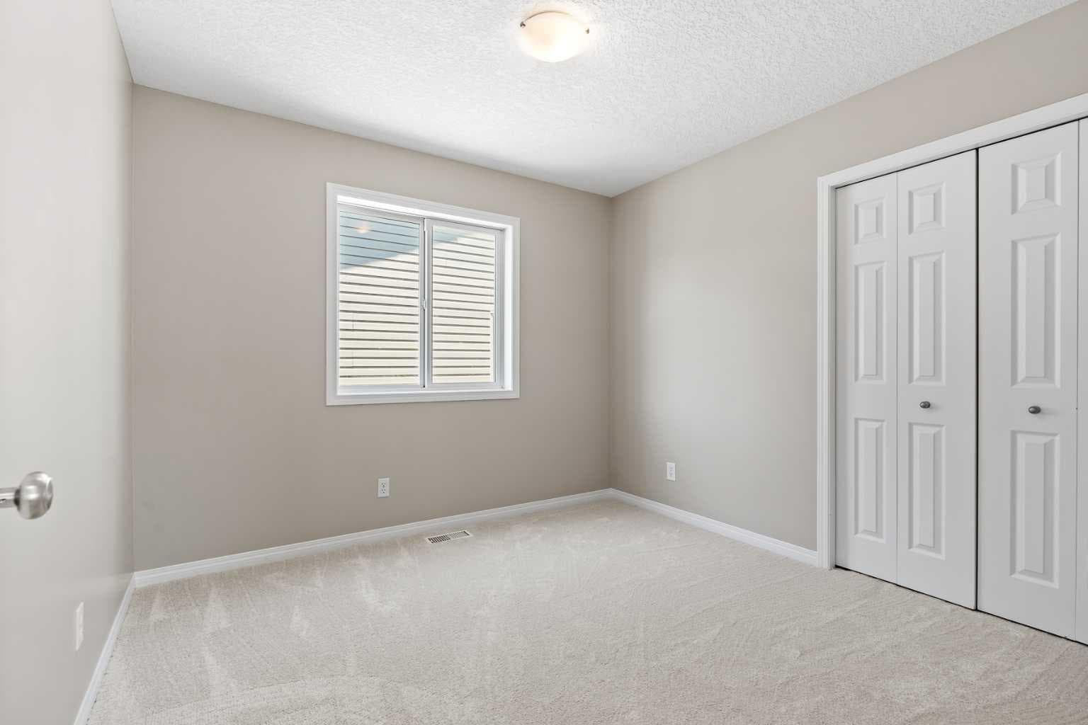 28 Saddlebrook Gardens NE