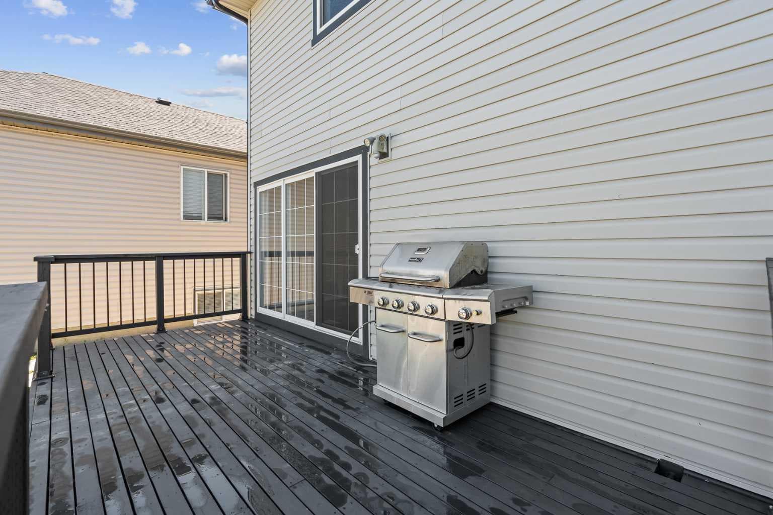 28 Saddlebrook Gardens NE