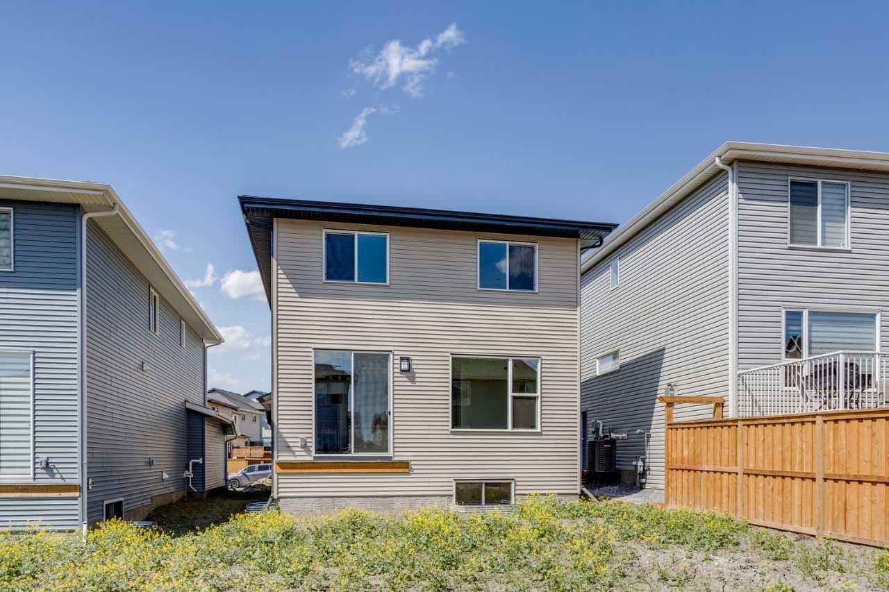 175 Heritage Court 