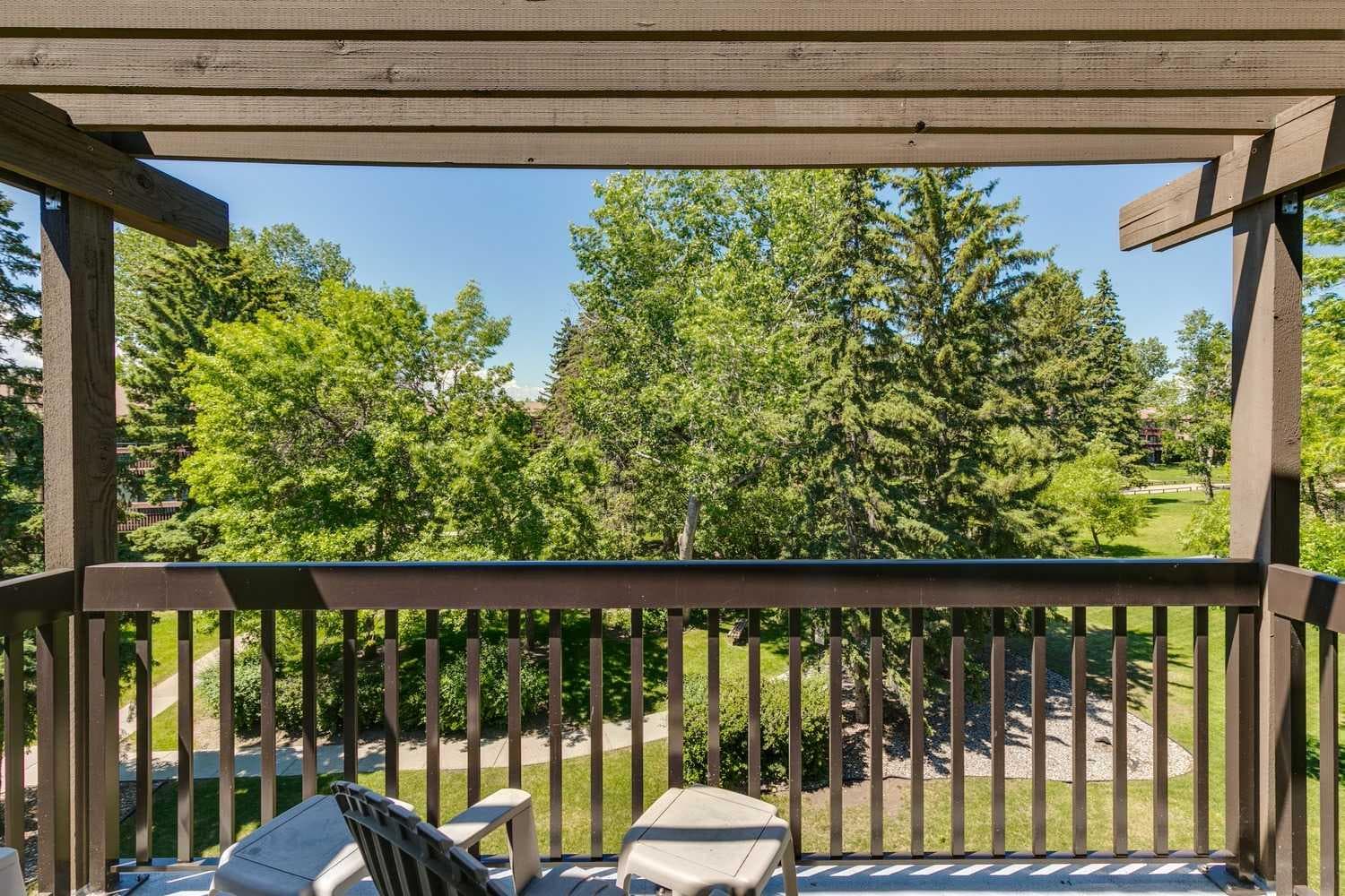 482, 8948 Elbow Drive SW