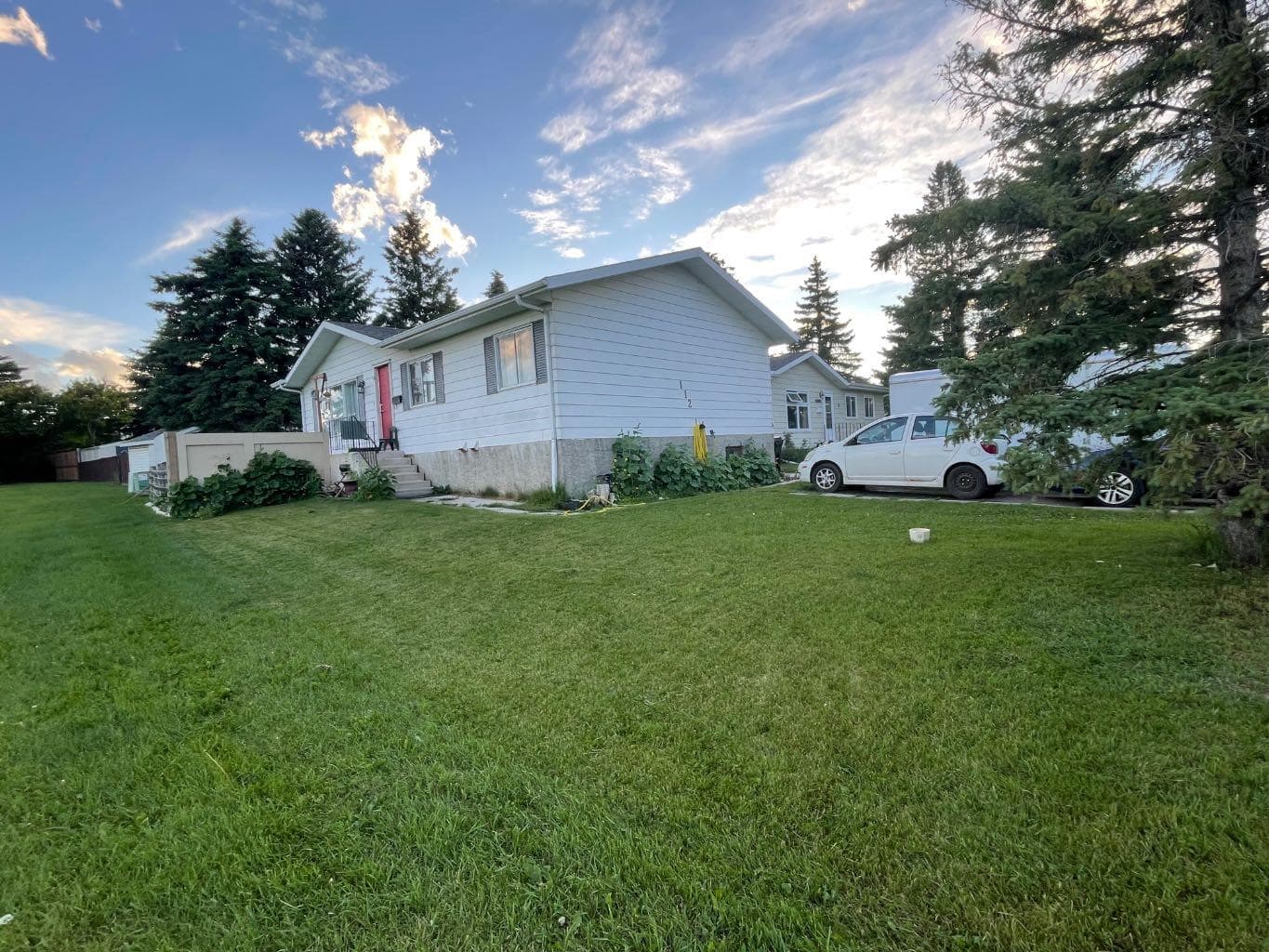 112 Huntstrom Drive NE